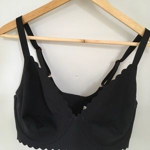 Aerie Real Me Full Coverage Scalloped Bra